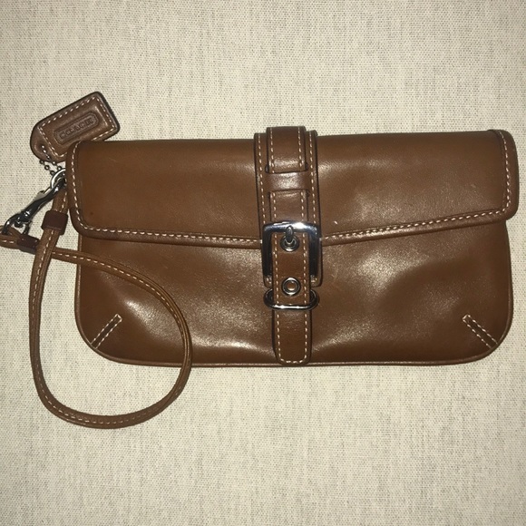 Coach Handbags - Coach wallet